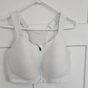 Caliia White Women's Sports Bra